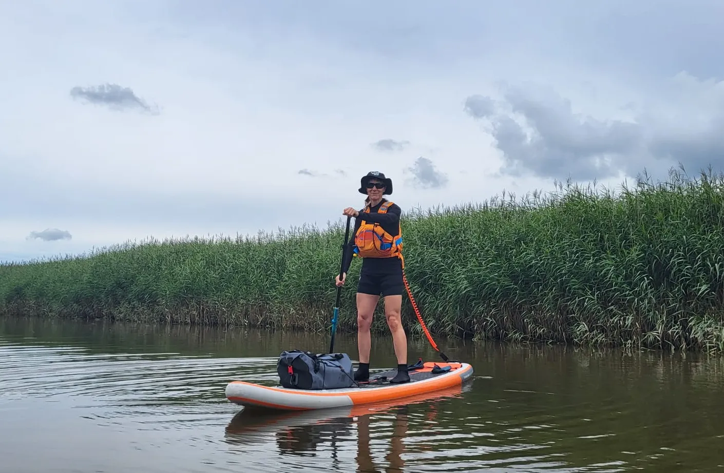 SUP yoga instructor Devon Cornwall